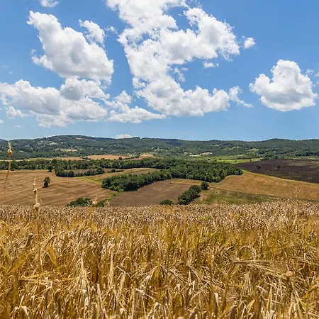Διαμέρισμα Beautiful In Izzalini